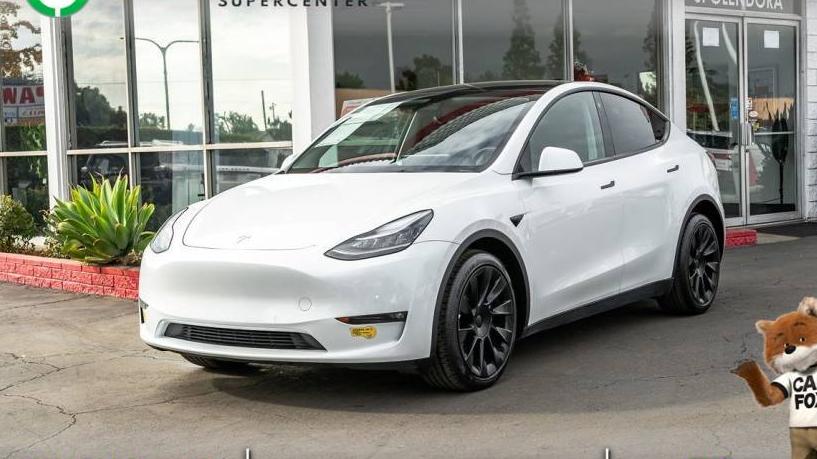 TESLA MODEL Y 2022 7SAYGDEE4NF353332 image